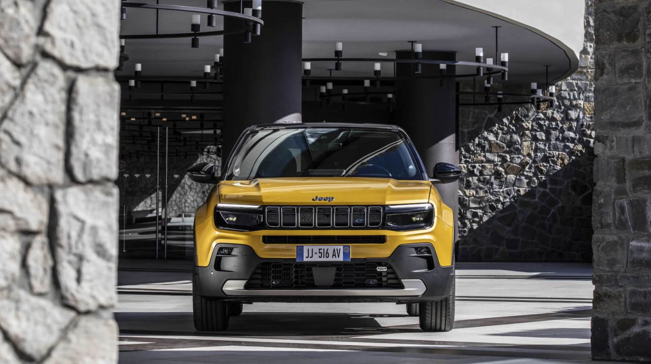 Karfu - Jeep confirms u-turn with petrol-powered Avenger SUV