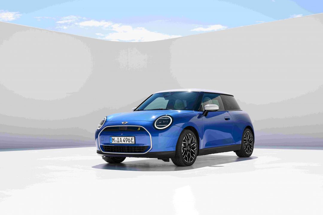 2024 Mini Countryman grows up, goes electric